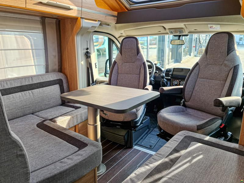 Knaus Sky TI 650 MF Platinum Selection