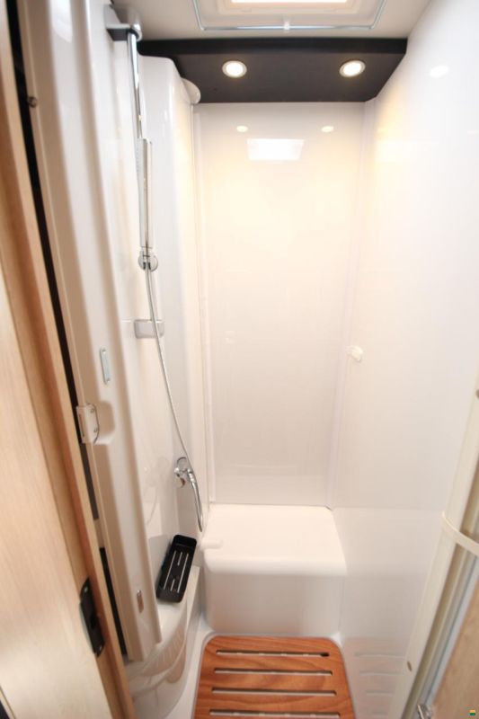 Sunlight I 67S Adventure