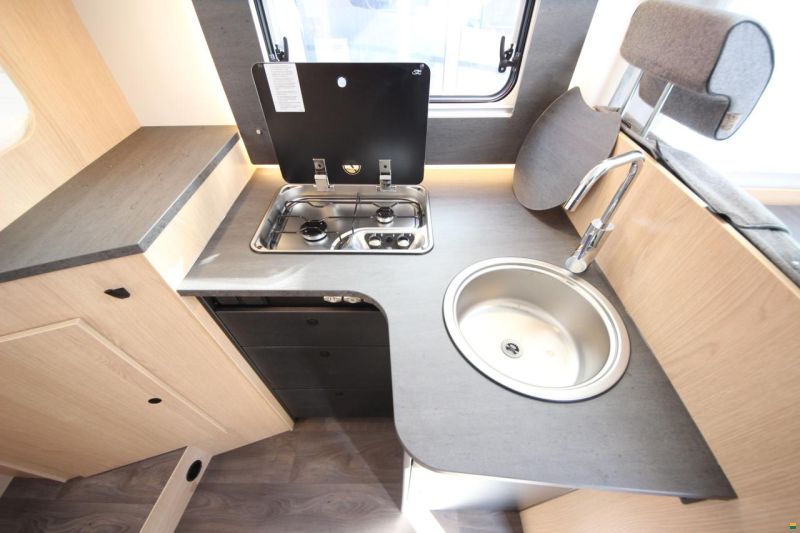 Sunlight I 67S Adventure