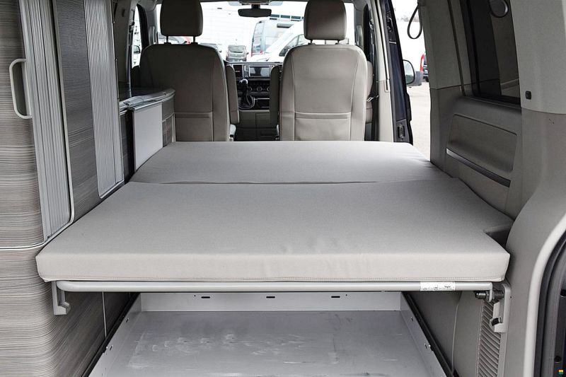 Volkswagen VW T6 California Ocean Grey DSG 4M