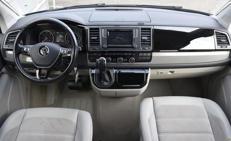 Volkswagen VW T6 California Ocean Grey DSG 4M