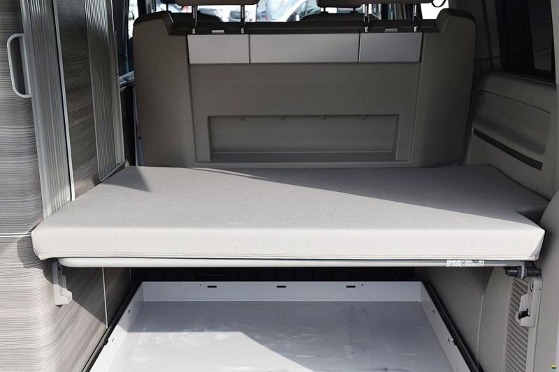 Volkswagen VW T6 California Ocean Grey DSG 4M