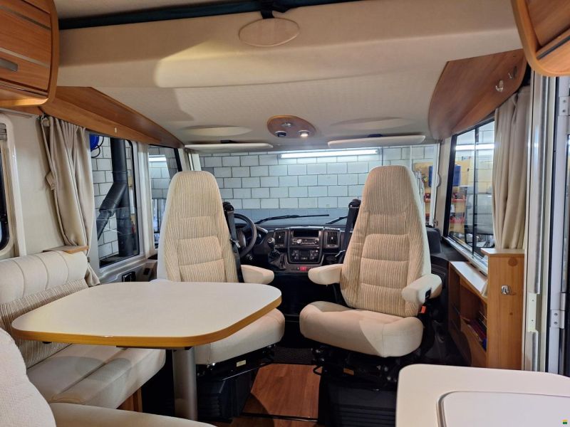 Hymer Exis 414