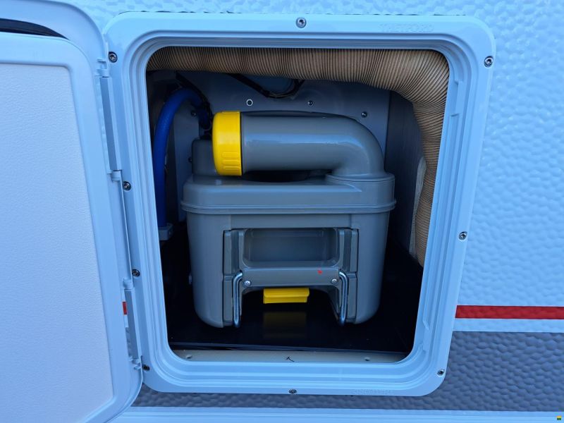 Bürstner Premio 490 TS