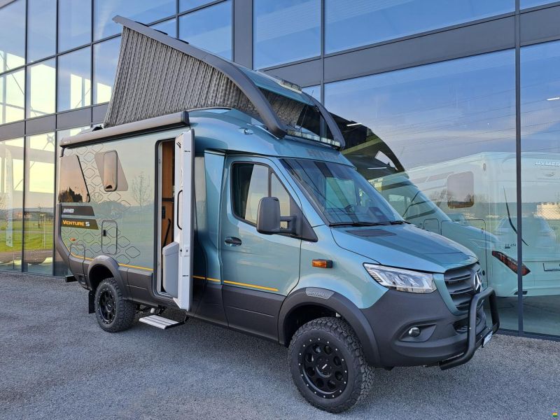 Hymer Venture S
