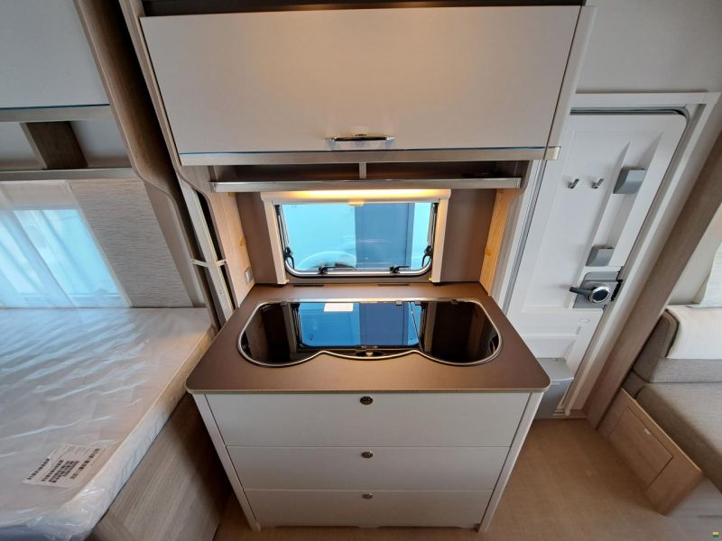 Bürstner Premio Plus 520 TL