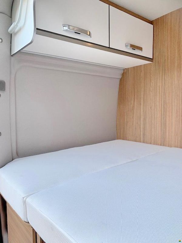 Weinsberg CraBus 540MQ Fiat Chassis 8