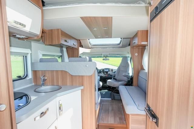 Weinsberg Carasuite 650 MF