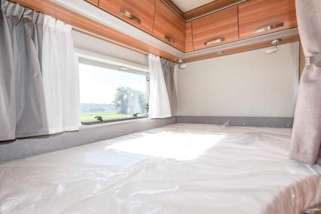 Weinsberg Carasuite 650 MF