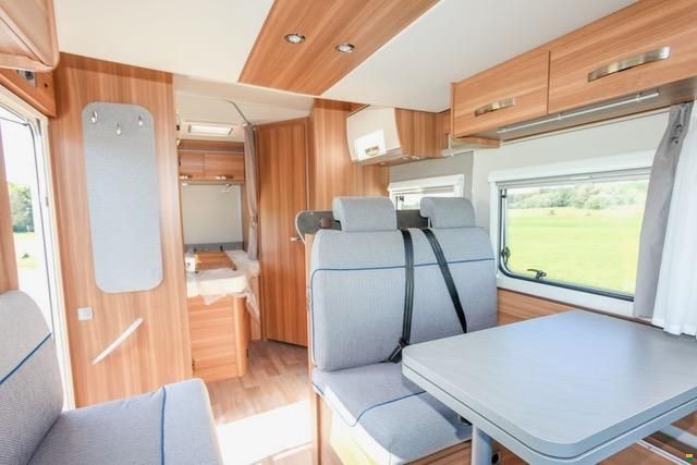 Weinsberg Carasuite 650 MF