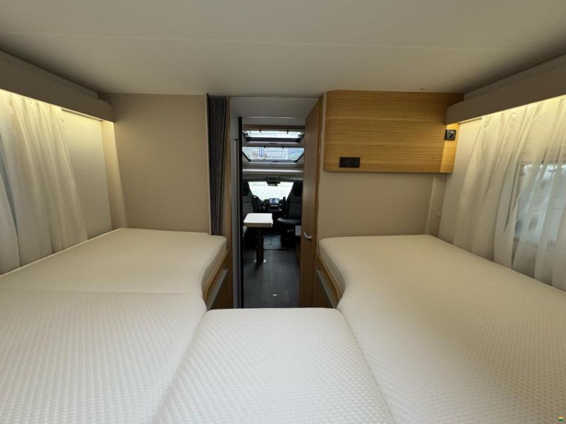 Adria Coral Axess 650 DL