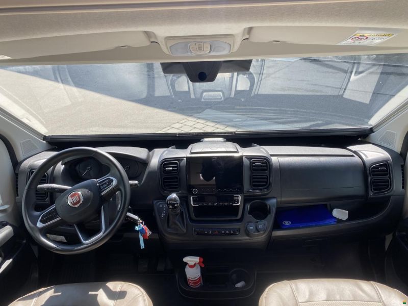 Eura Mobil Profila T 695 EB
