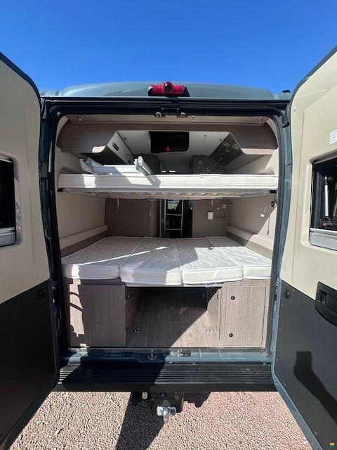 Challenger Vany 114 Max Vip 6 Betten - Dachbett