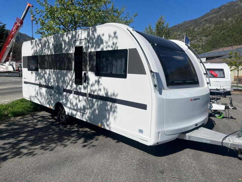 Adria Alpina 583 LP