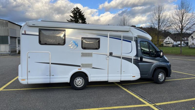 Knaus Sky-TI 350 MEG