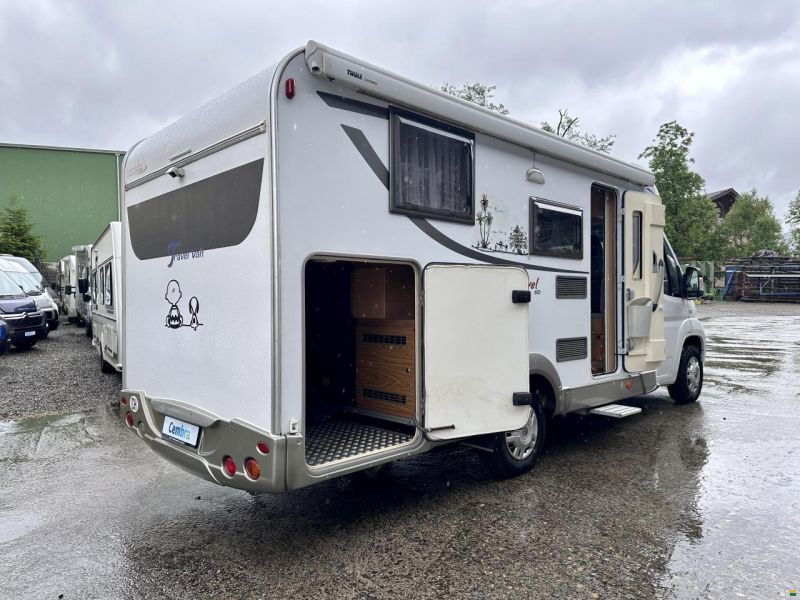 Bürstner Travel T620 - Längsbetten