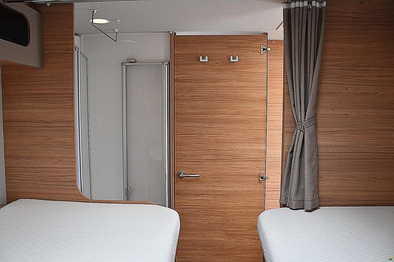 Weinsberg CARASUITE 700 ME 2.2 MJ140