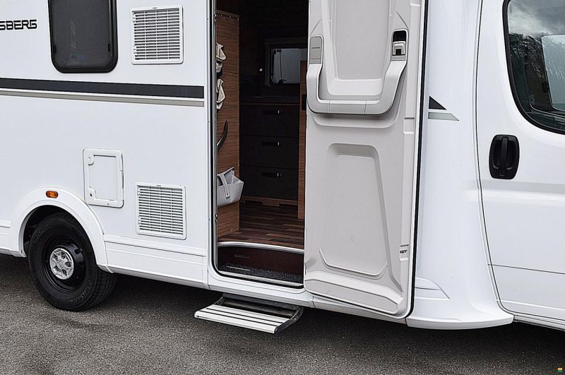 Weinsberg CARASUITE 700 ME 2.2 MJ140