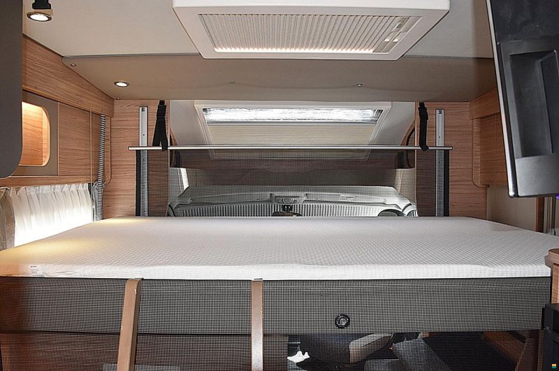 Weinsberg CARASUITE 700 ME 2.2 MJ140