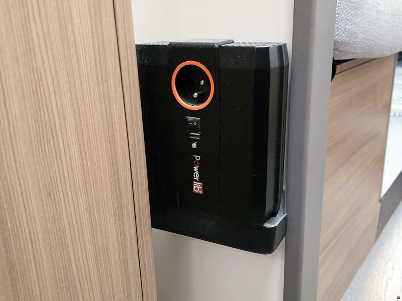 Adria MATRIX AXESS 600 SC 2.2 HDI