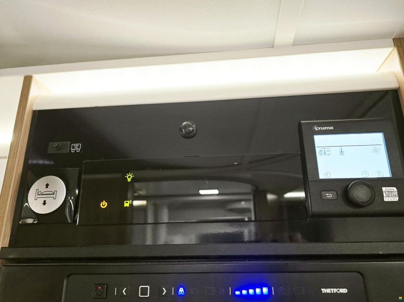 Adria MATRIX AXESS 600 SC 2.2 HDI