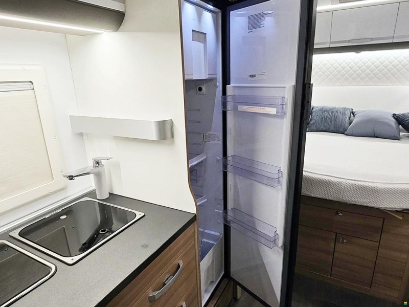 Adria MATRIX AXESS 600 SC 2.2 HDI