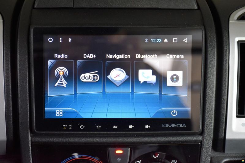 Pilote V 600 J PREMIUM 2.3 MJ 140 AUTOMAT