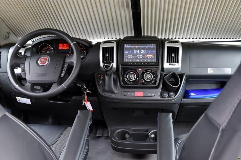 Pilote V 600 J PREMIUM 2.3 MJ 140 AUTOMAT