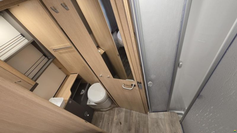 LMC Tourer Lift H 720