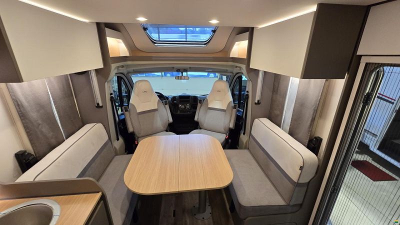 LMC Tourer Lift H 720