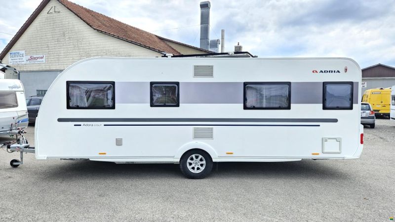 Adria 613 UT