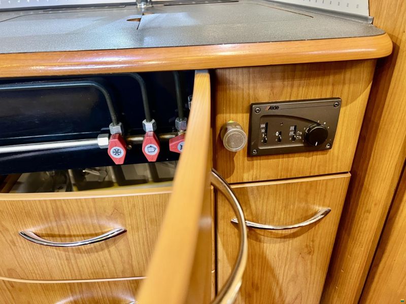 Niesmann-Bischoff Flair 6700 iTA