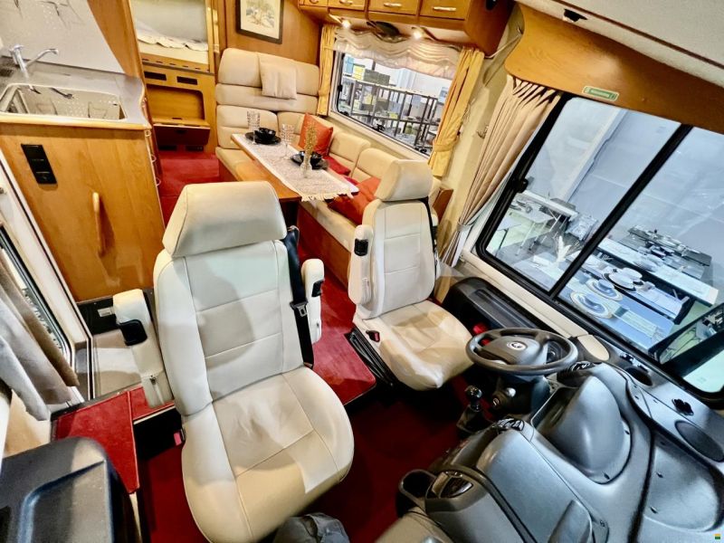 Niesmann-Bischoff Flair 6700 iTA