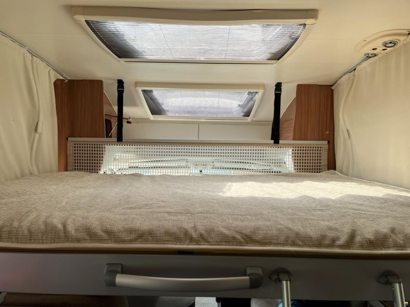 Adria Matrix M 680 SP