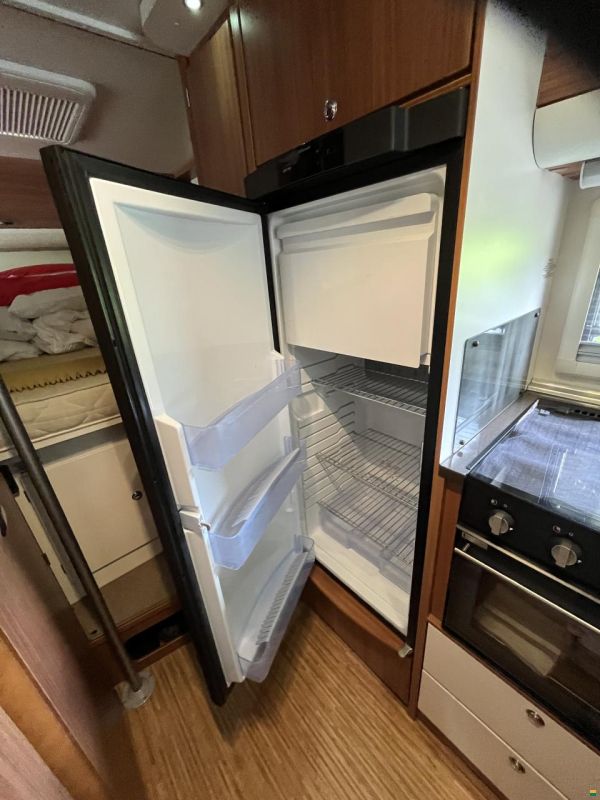 Adria Matrix M 680 SP