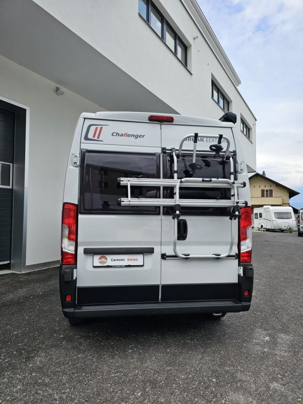 Challenger Van V114 M mit 2 Doppelbett, Automat!