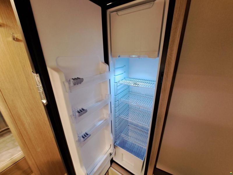 Bürstner Premio Life 490 TK