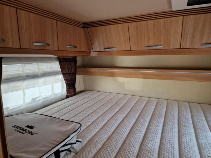 Niesmann-Bischoff Flair 7100i C