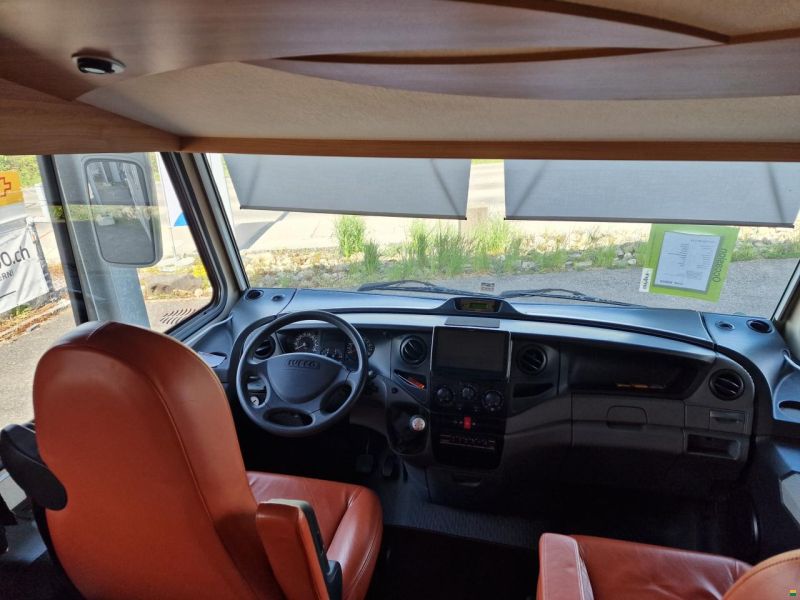 Niesmann-Bischoff Flair 7100i C