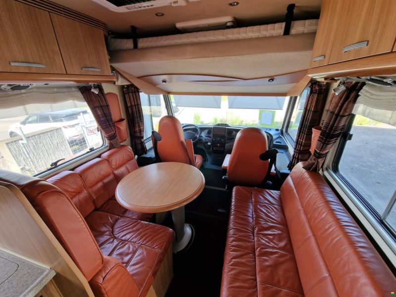 Niesmann-Bischoff Flair 7100i C