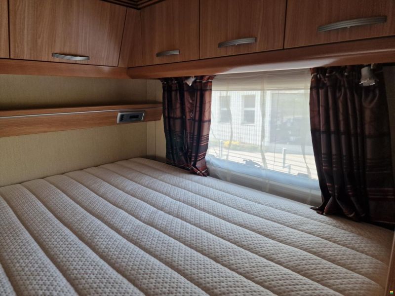 Niesmann-Bischoff Flair 7100i C