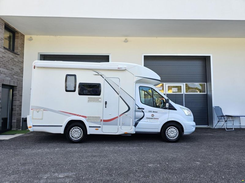 Challenger Genesis 195 mit 2 Betten!