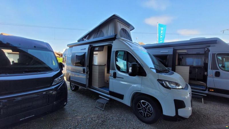Adria Sun Living V60SP Tent Top