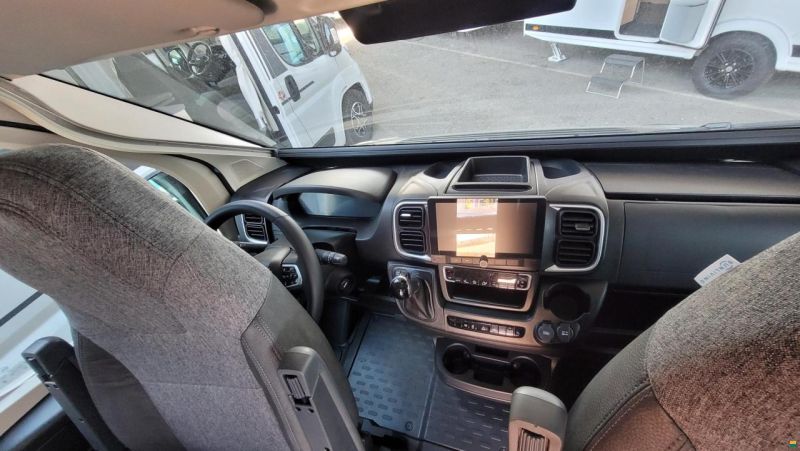 Adria Sun Living V55SP