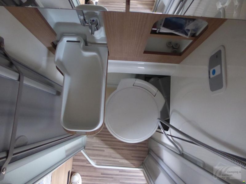 Malibu Van compact 540 DB Family-for-4