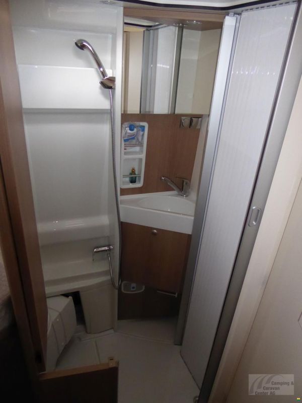 Malibu Van first class - two rooms 640 LE Coupé