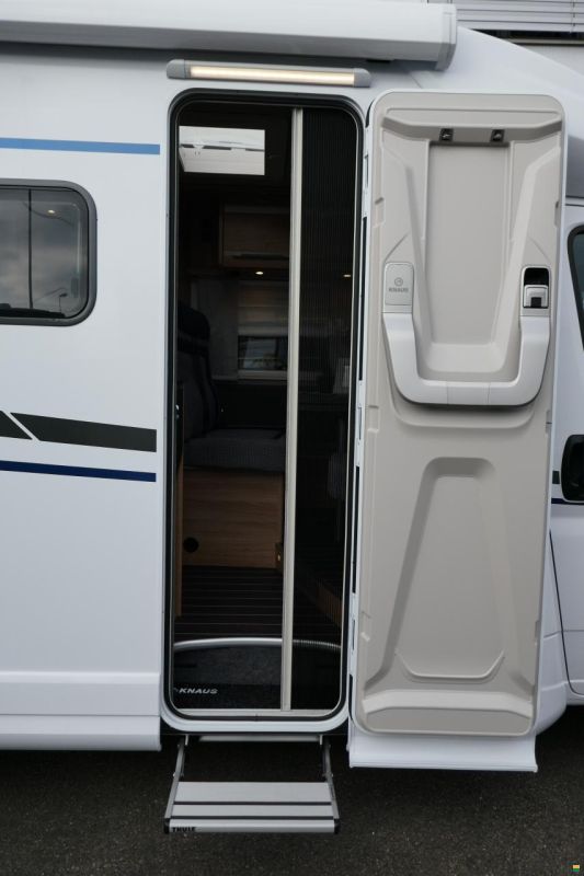 Knaus SKY TI 650 MEG