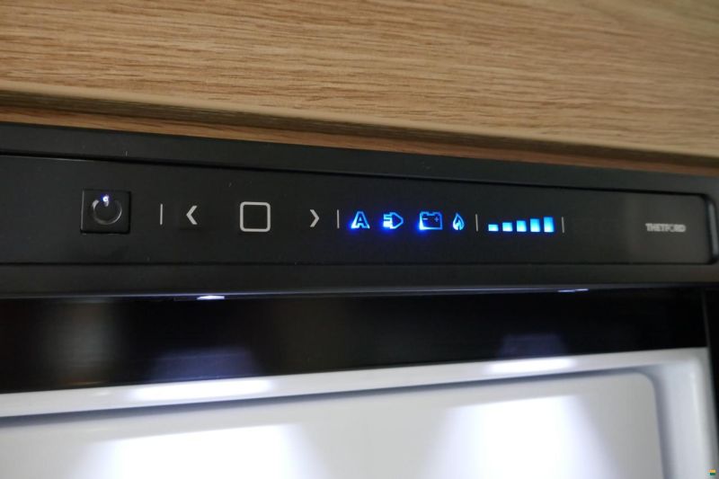 Knaus SKY TI 650 MEG