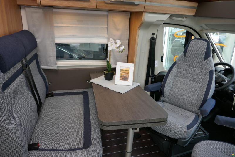 Knaus SKY TI 650 MEG