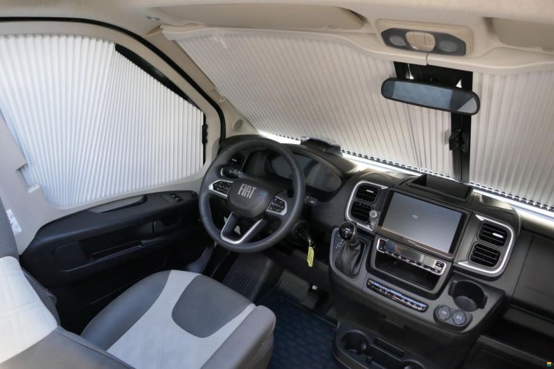 Knaus LIVE TI 650 MEG Platinum Selection